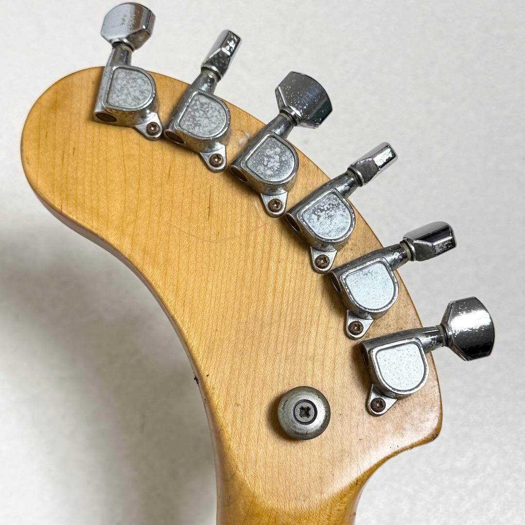 動作品 ZO-3 アンプ内臓 エレキギター レッド フェルナンデス