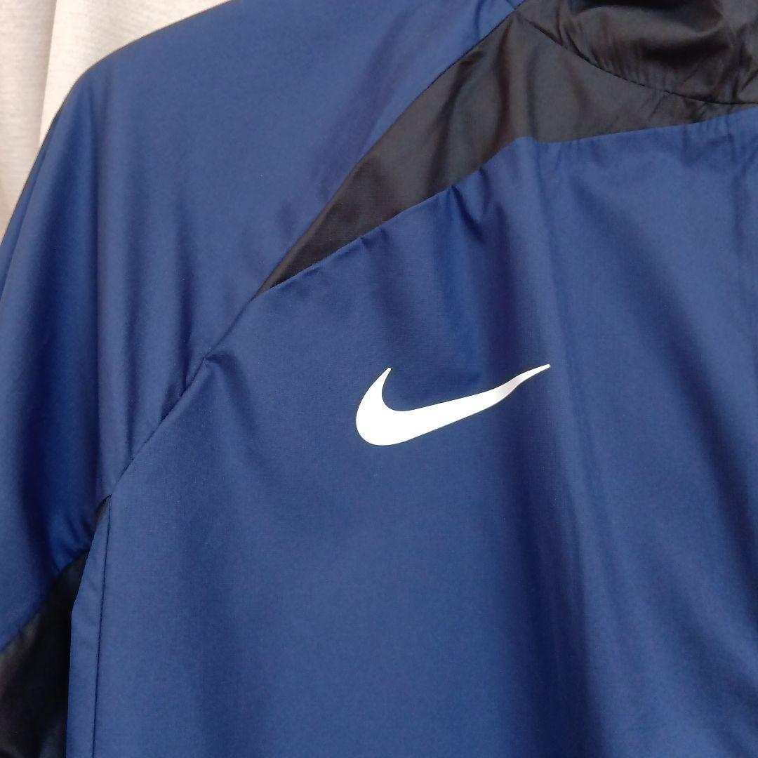 Nike Paris Saint-Germain ウィンドブレーカー