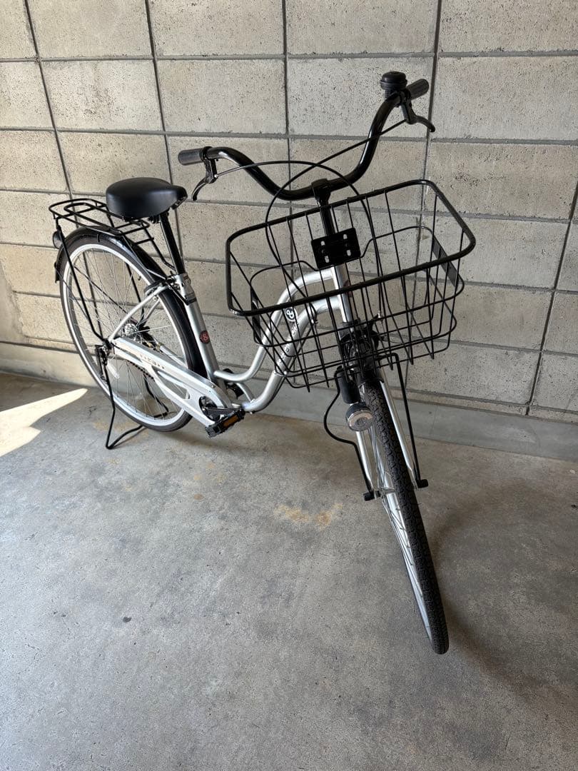 ももりん.*・゜さん専用 銀色に輝く、シンプル・ママチャリ(27㌅)