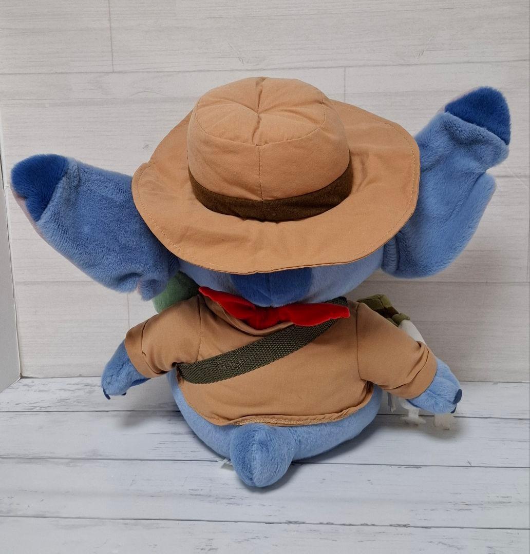 リロ&スティッチ　ぬいぐるみ　インディ ジョーンズ コラボ