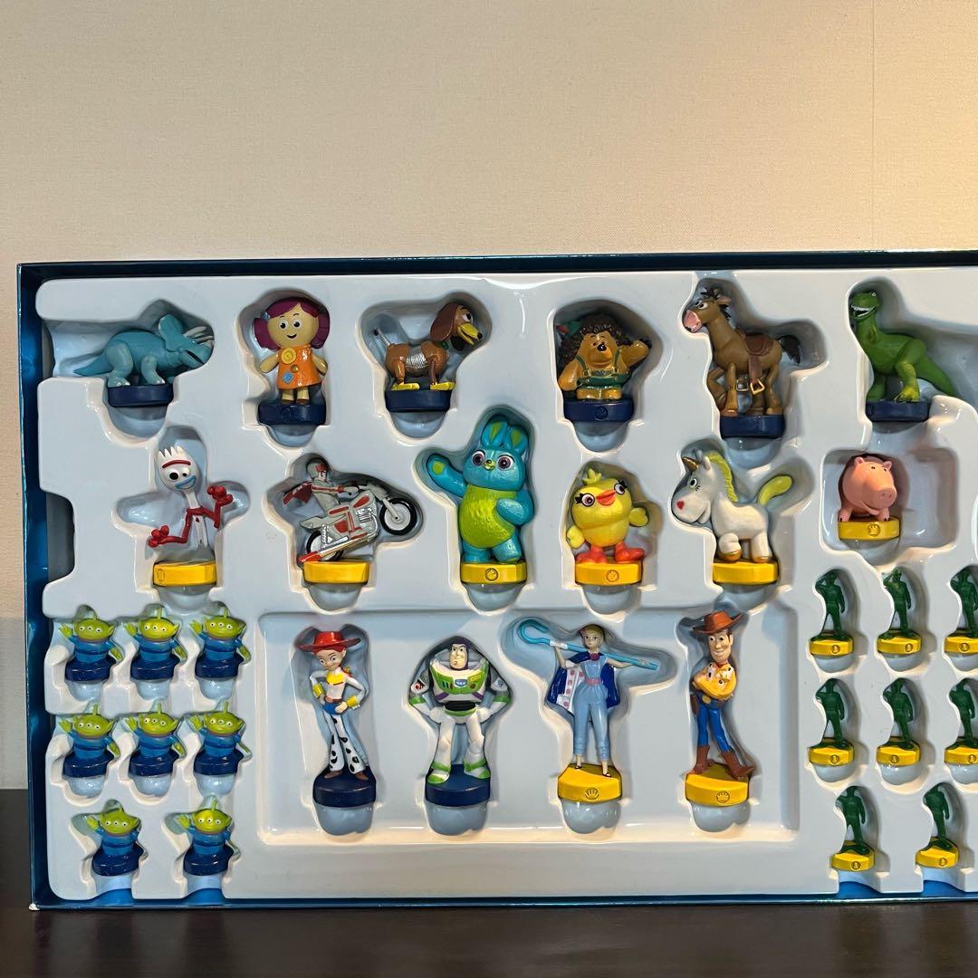 ディズニー・ピクサー　トイ・ストーリー　コレクターズチェスセット