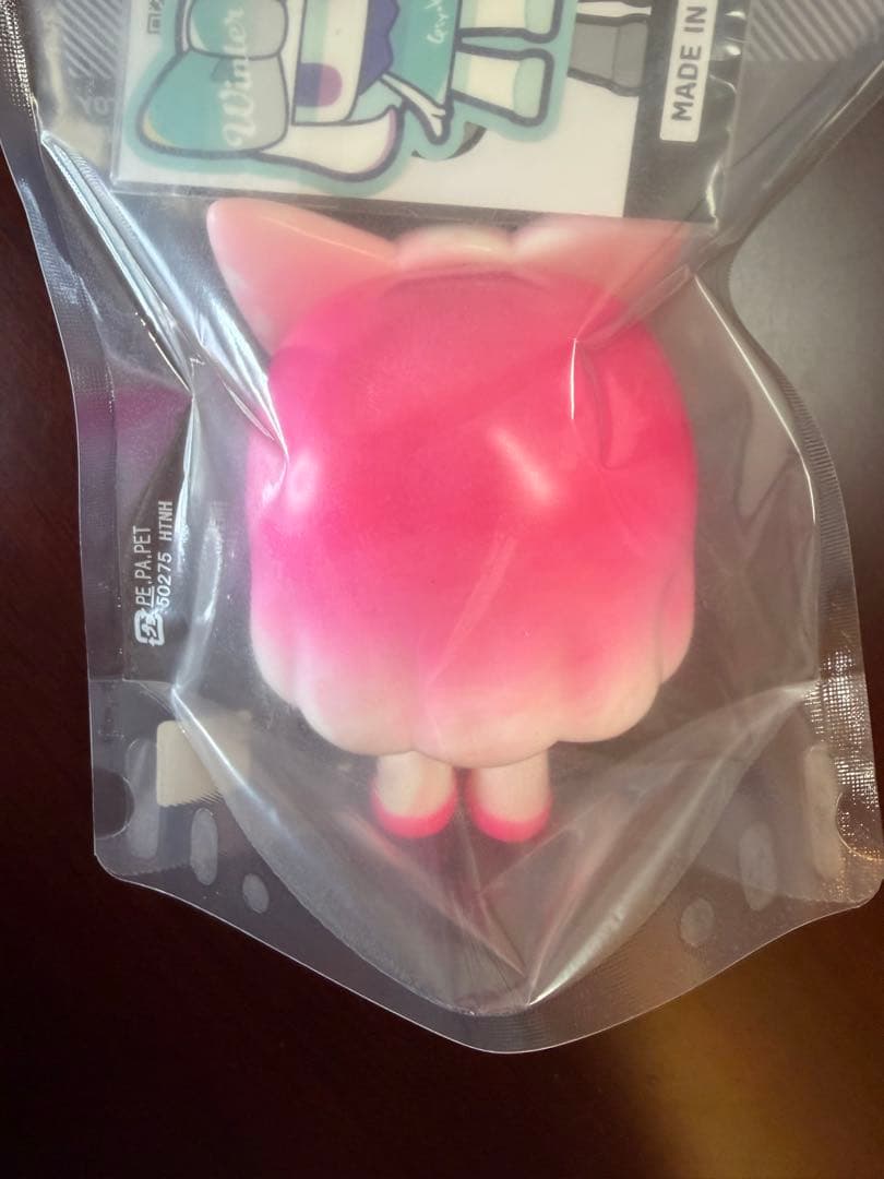 チヨコ　タカハシユリ　ソフビ　いちごミルク　苺　t-base 限定カラー