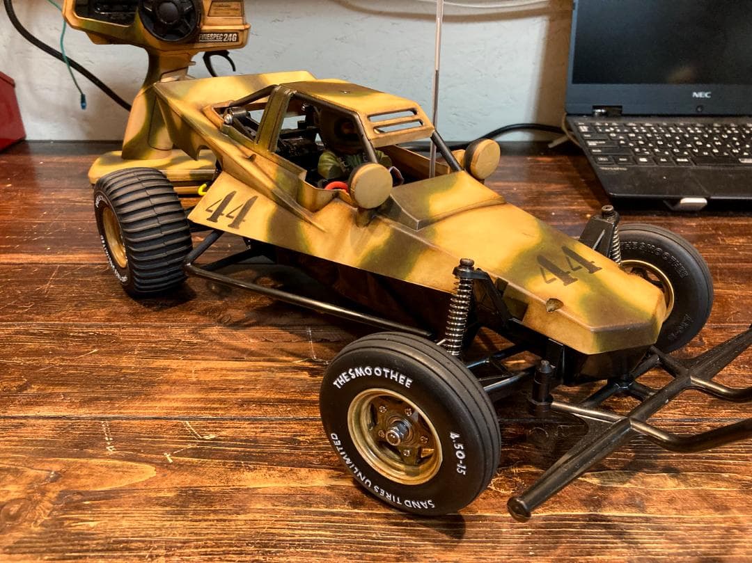 タミヤ　グラスホッパー　迷彩カスタムペイント　電動RCドライブセット付