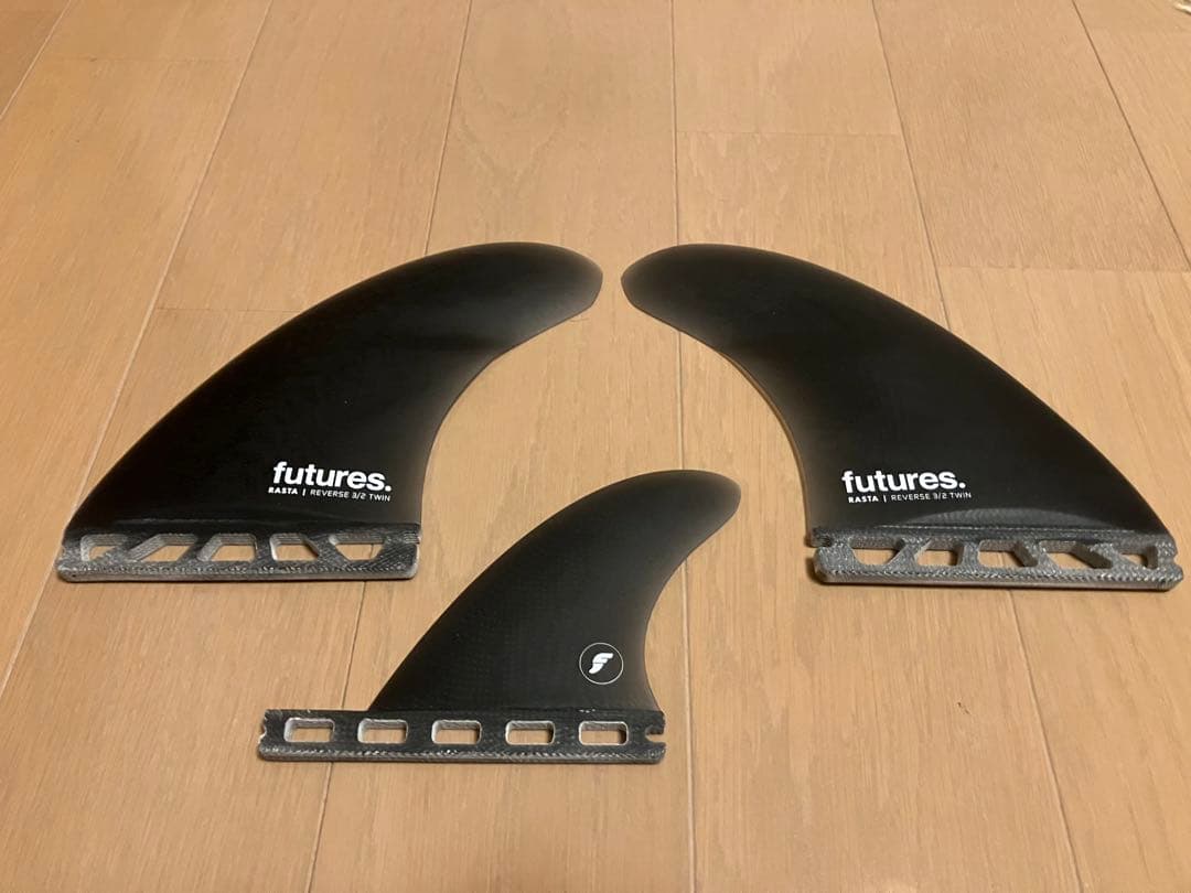 futures REVERSE 3/2 RASTA 新品未使用