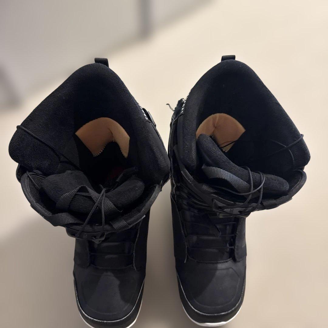 Salomon スノーボードブーツ 黒