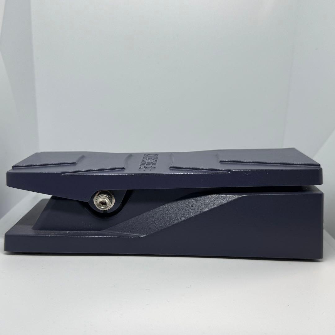 BOSS EV-30 エクスプレッションペダル