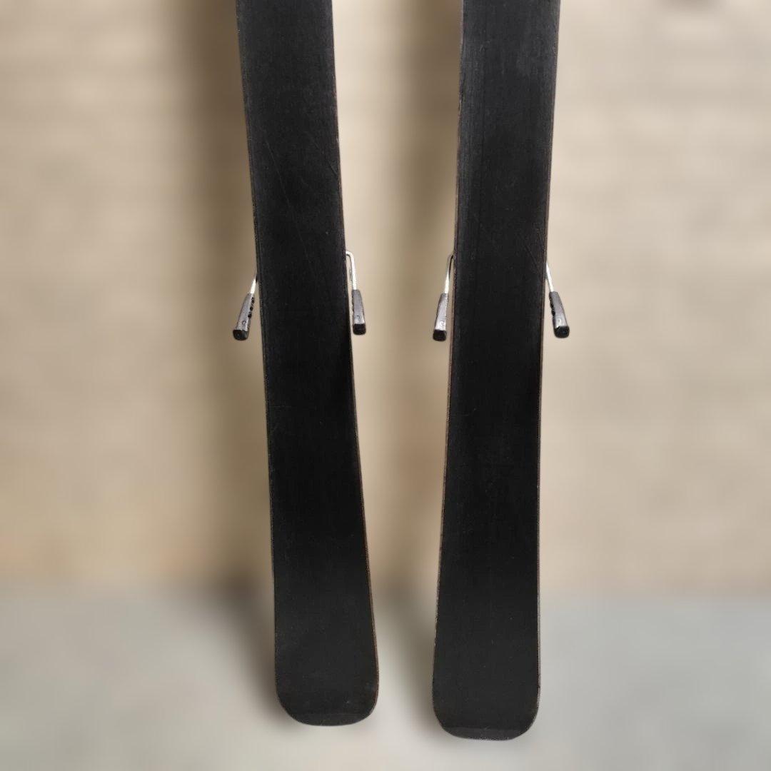 【人気モデル】HEAD ジュニア スキーセット 127cm ポール付き