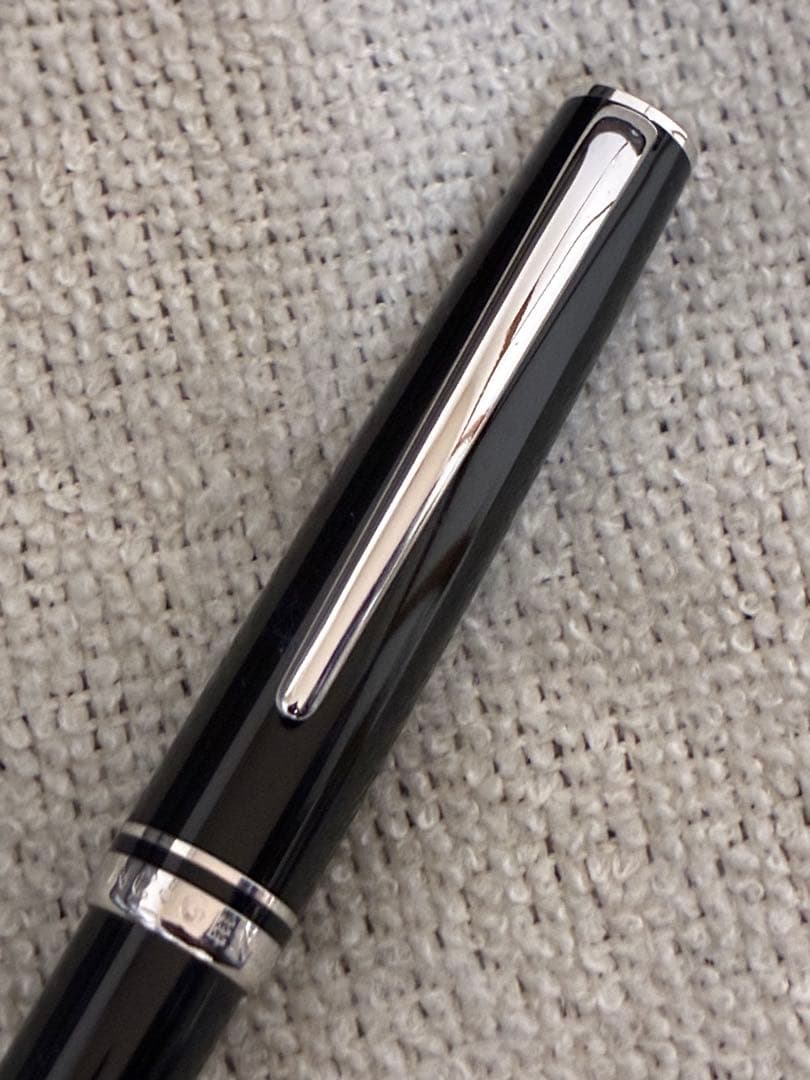 ◾️美品◾️モンブラン◾️ジェネレーション ボールペン◾️ブラック◾️サービスガイド付属◾️