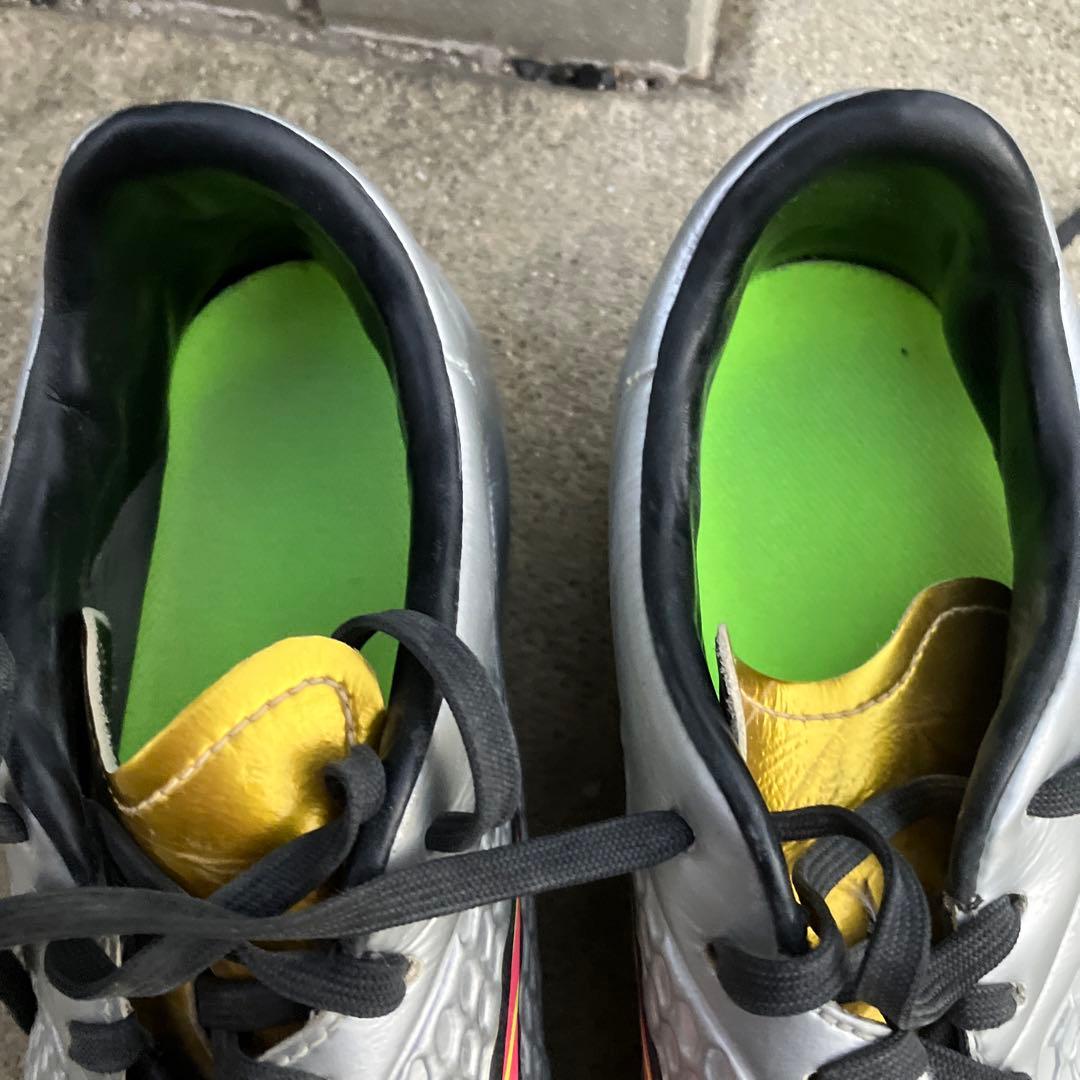 Nike ハイパーヴェノムネイマールモデル25.5