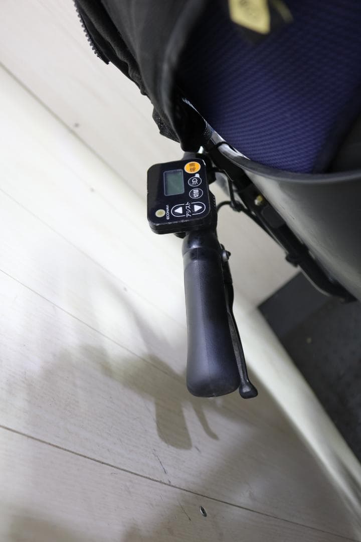 パナソニックギュットクルームDX BE-ELFD03G 8AH20型3段 LED