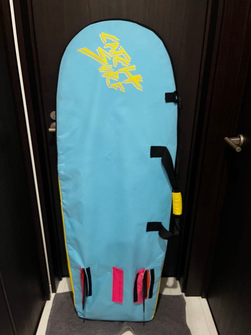 ビーター、TOOLSデッキパッド、DAKINEリーシュ、専用ケース付き