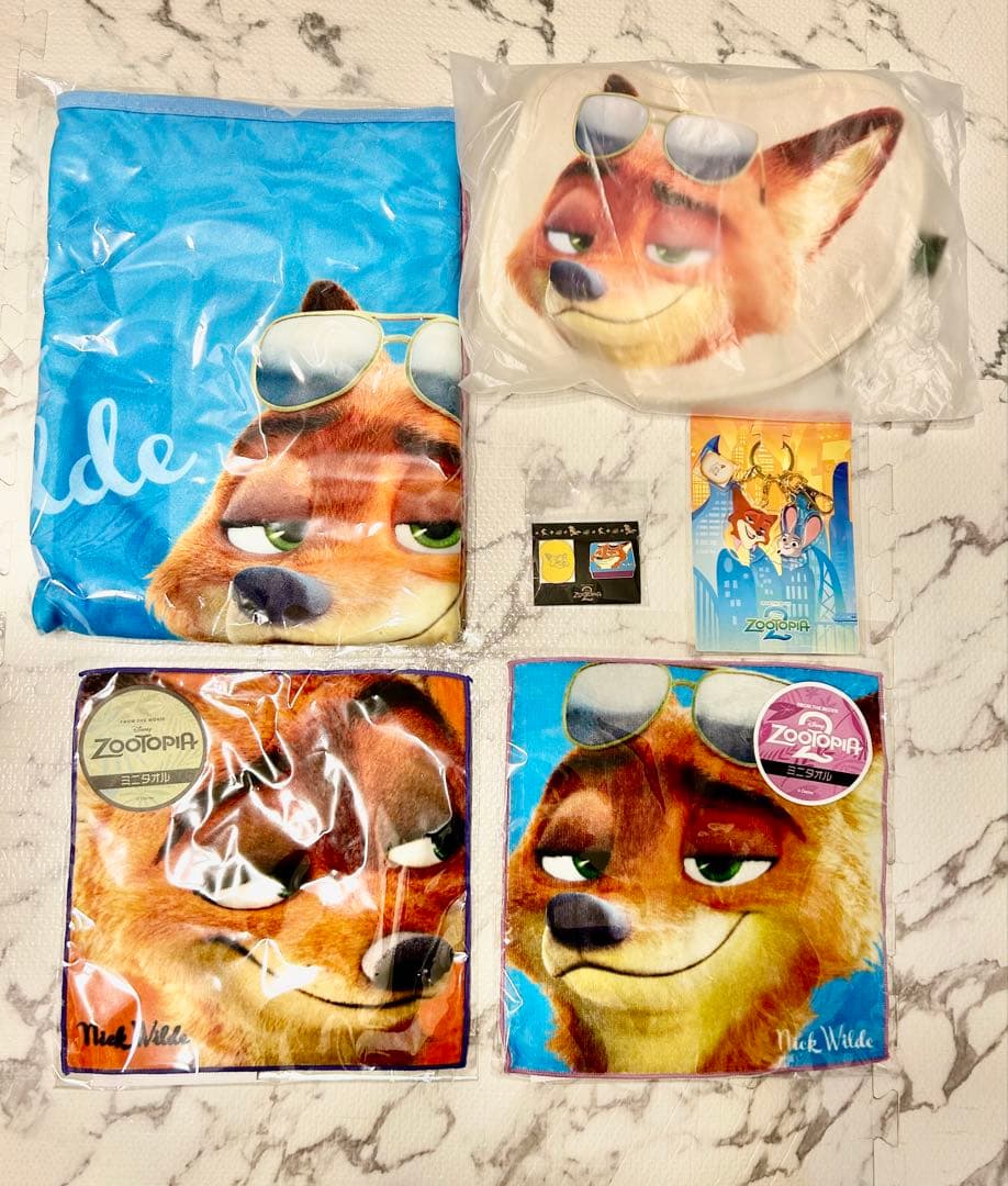 ズートピア 東京ばな奈 ブランケット ミニタオル ショルダーバッグ ピンバッジ￼