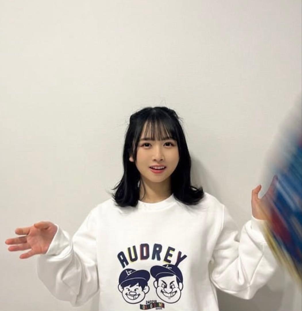 【新品未使用】オードリー オールナイトニッポン トレーナー XL リストバンド