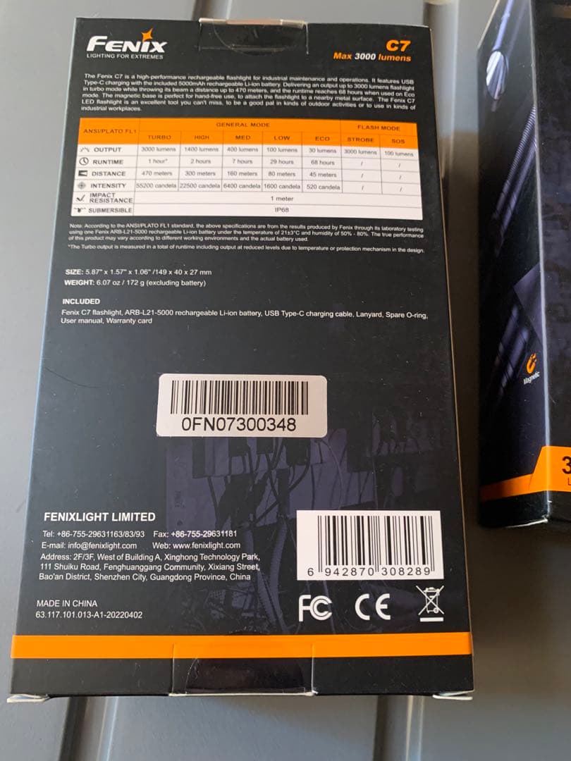 FENIX C7 USB充電式LEDライト