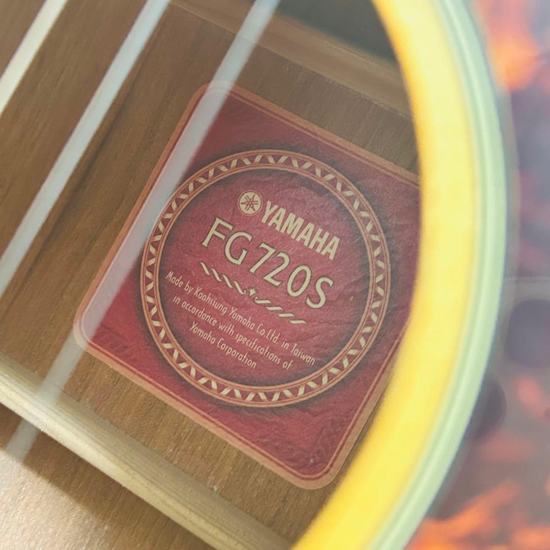 【極美品】YAMAHA アコースティックギター FG720S