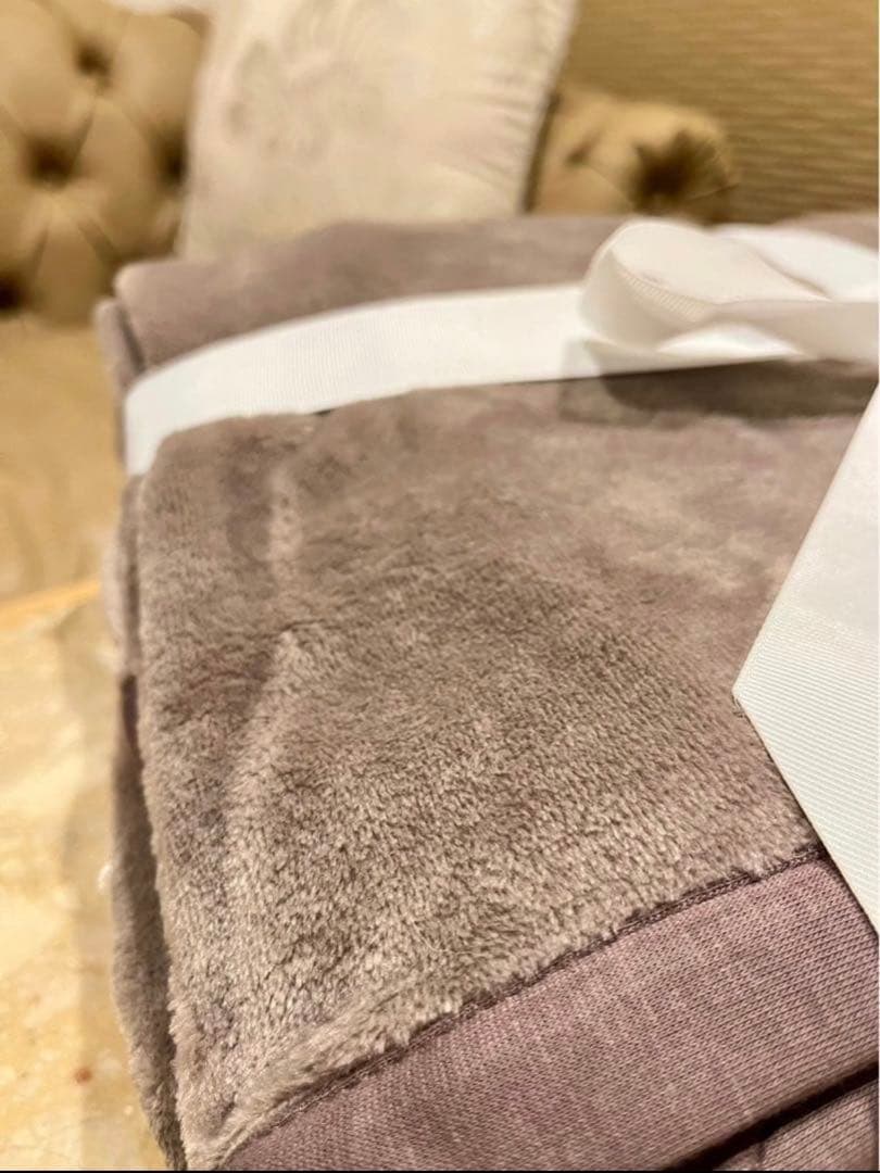 新品♡♡UGG アグDUFFIELDTHROE Ⅱ ブランケットSYGR