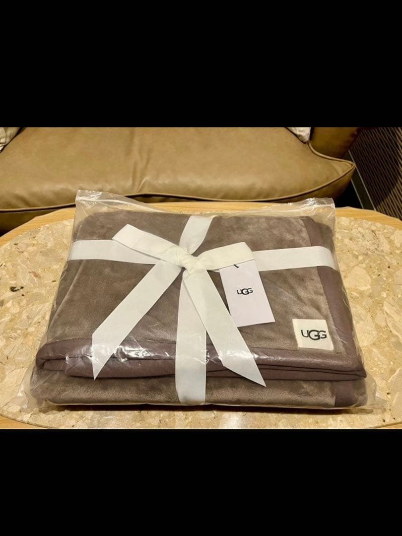 新品♡♡UGG アグDUFFIELDTHROE Ⅱ ブランケットSYGR