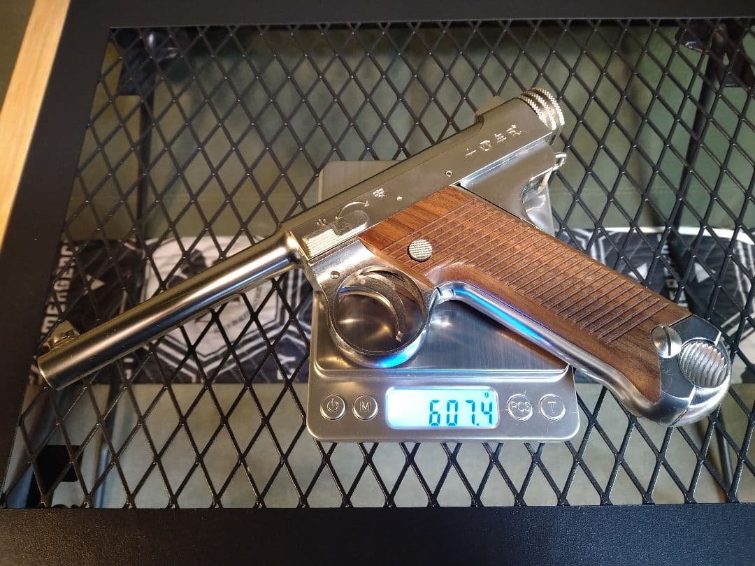 訳あり美品！マルシン工業南部十四年式6mmガスブロ　ニッケルシルバー高級木グリ！