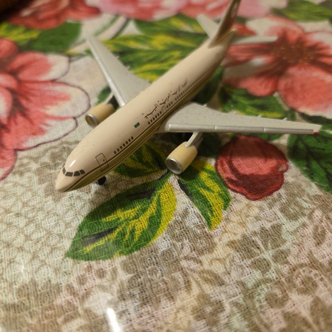 レア物❗リビアアラブ航空 エアバス310 1/200