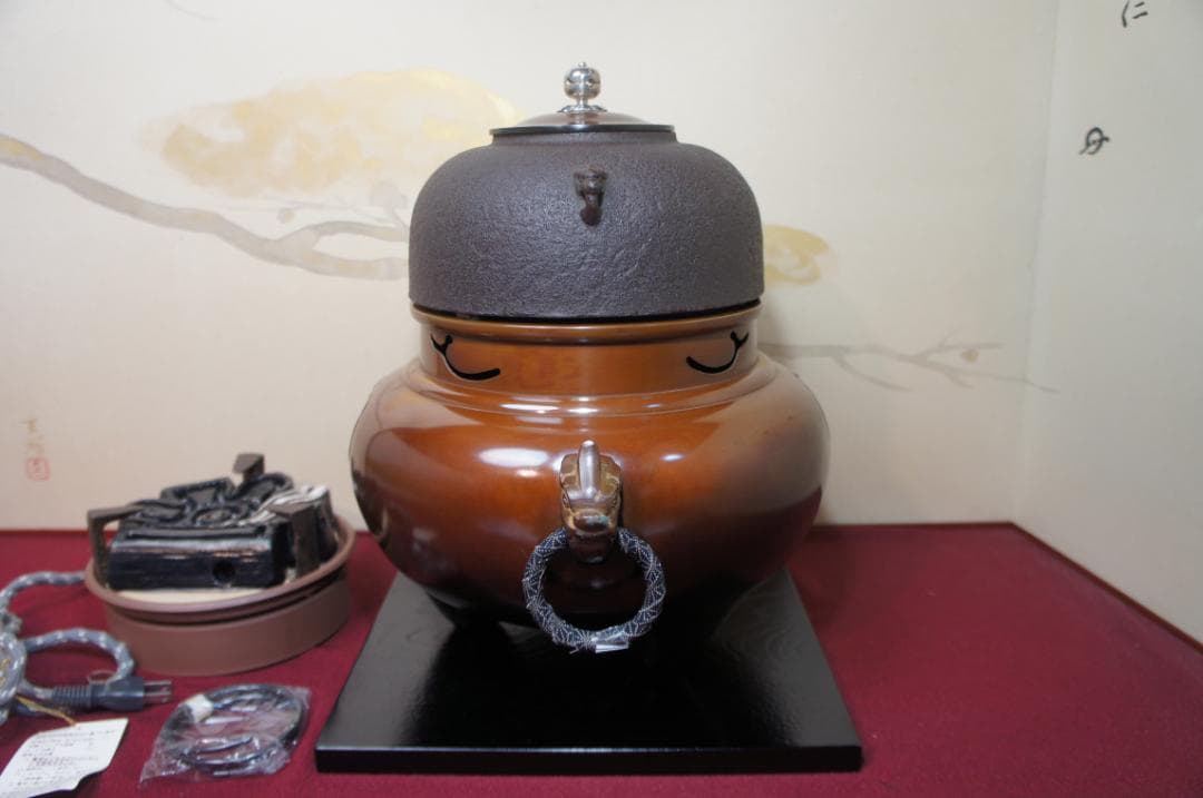 ☆美品 在銘 南鐐(銀)摘み真形釜添え 唐銅鬼面風炉 500W 電熱器送料込み