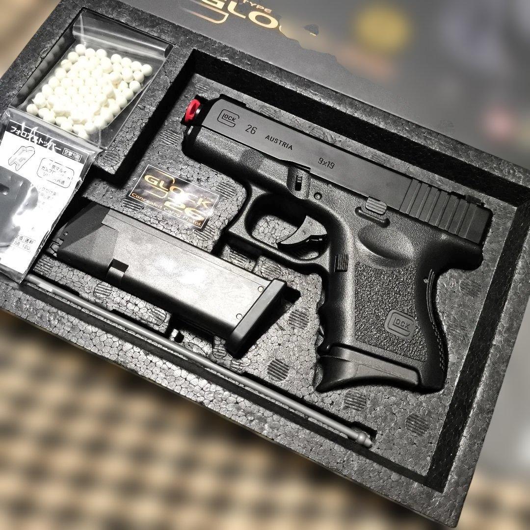 東京マルイ製　グロック26　ガスブローバック　予備マガジン一個セット
