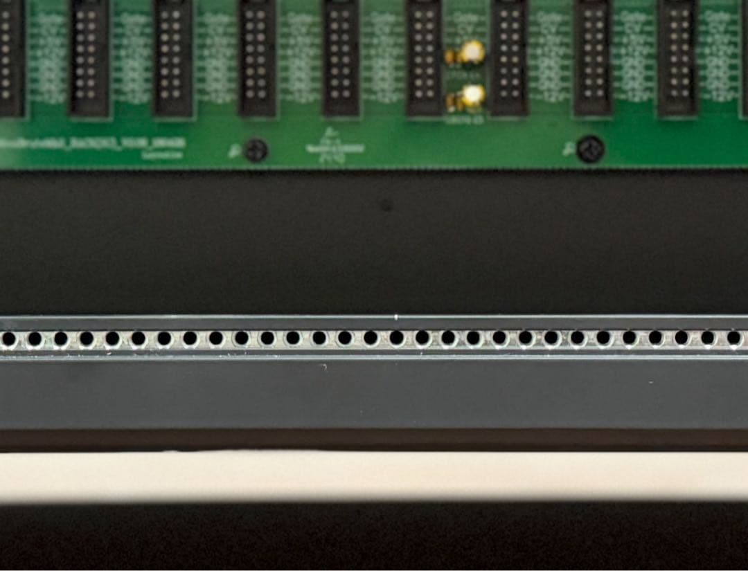 Arturia RackBrute 3U Noir モジュラーシンセ