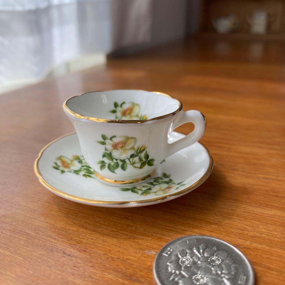 英国　ナショナルトラスト　オークリー　ミニチュア　ティーセット