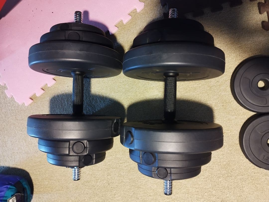 トレーニングベンチ　ダンベル　セット【引き取りのみ】