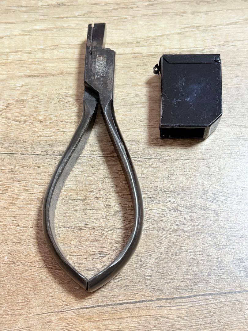 国鉄　切符切り　切符鋏　屑入れケース付き