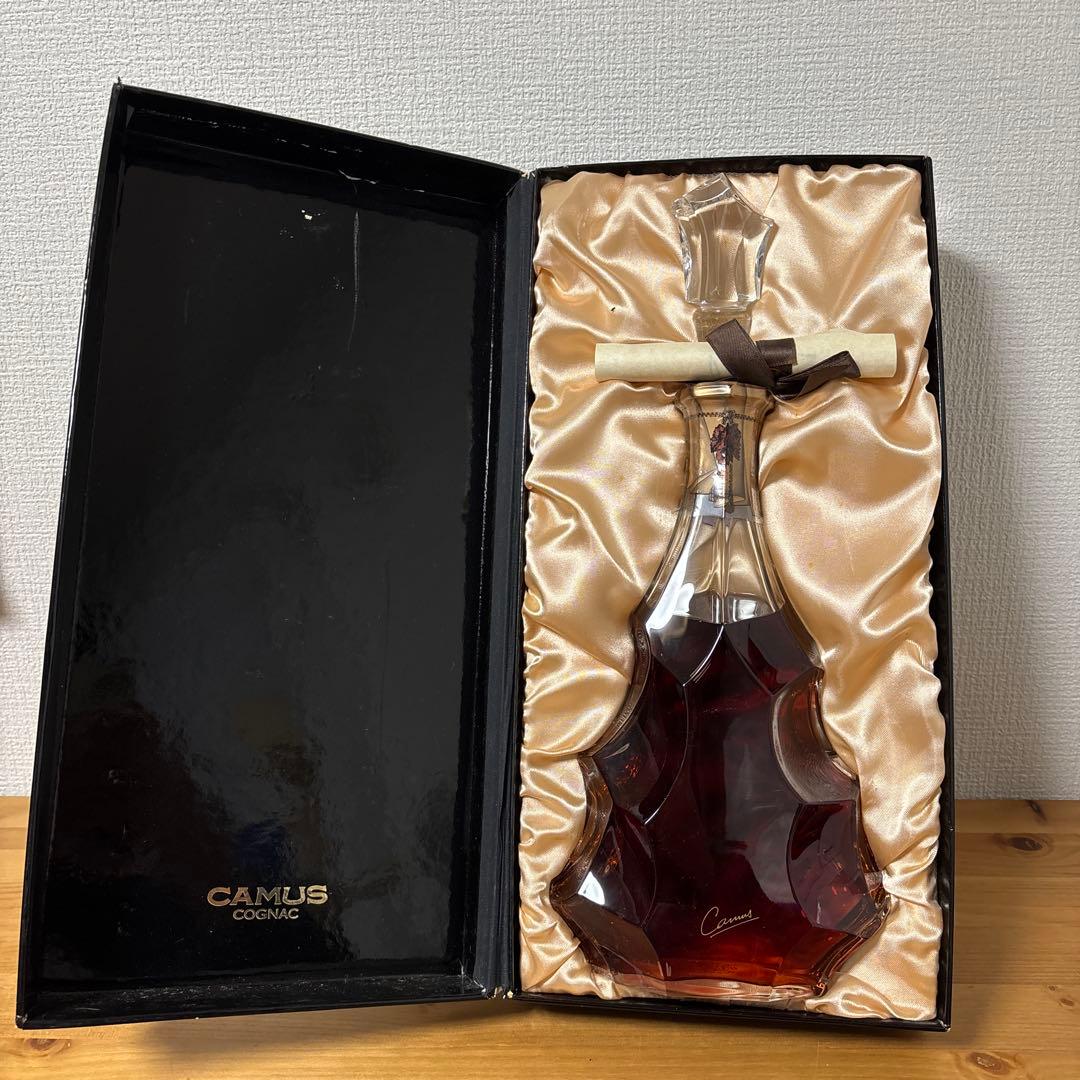 CAMUS カミュ　ジュビリー バカラ クリスタル 700ml 箱付　未開封❷