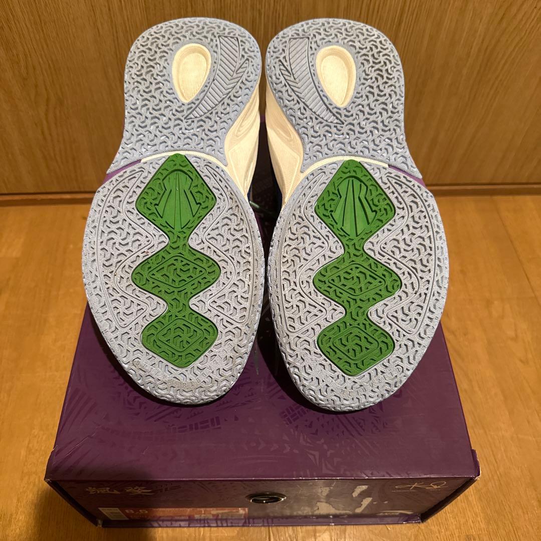 バスケットボールシューズ 紫/青/緑 ストラップ付き