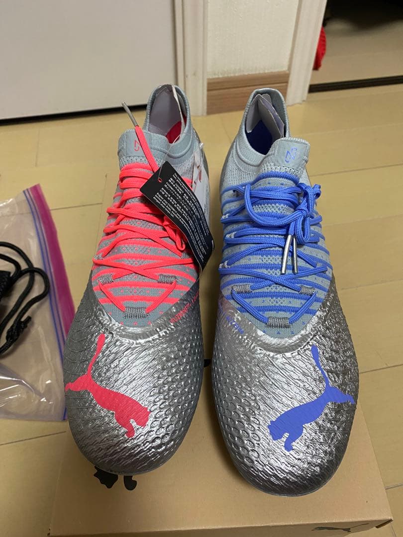 レアサッカースパイクネイマールシグネチャーモデルFUTURE Z DREAMER