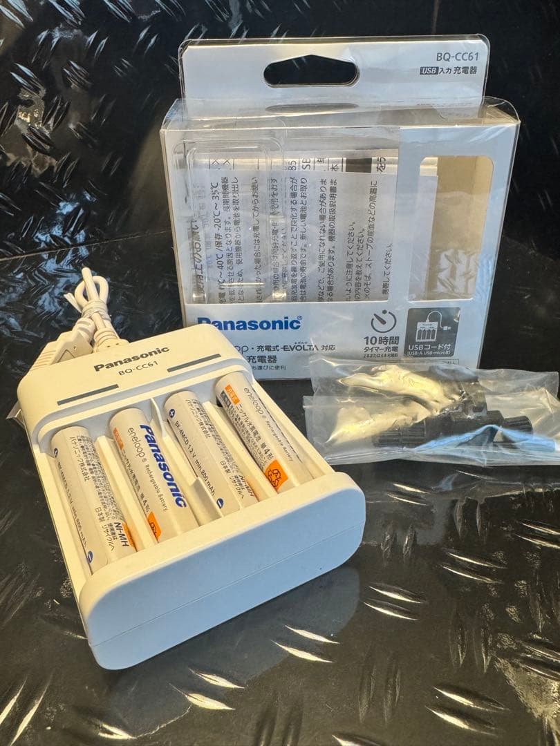 ミニッツ 4×4 ジープ　ラングラー　アンリミテッド　ルピコン　充電電池付き