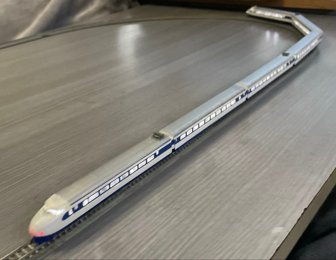 u*0様 ロクハンデアゴスティーニで販売していた0系新幹線大窓初期型車両6両室内