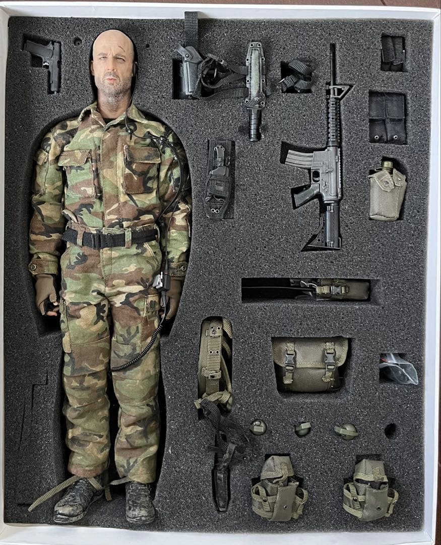 Special Forces Figure 1/6スケール ブルースウィリス
