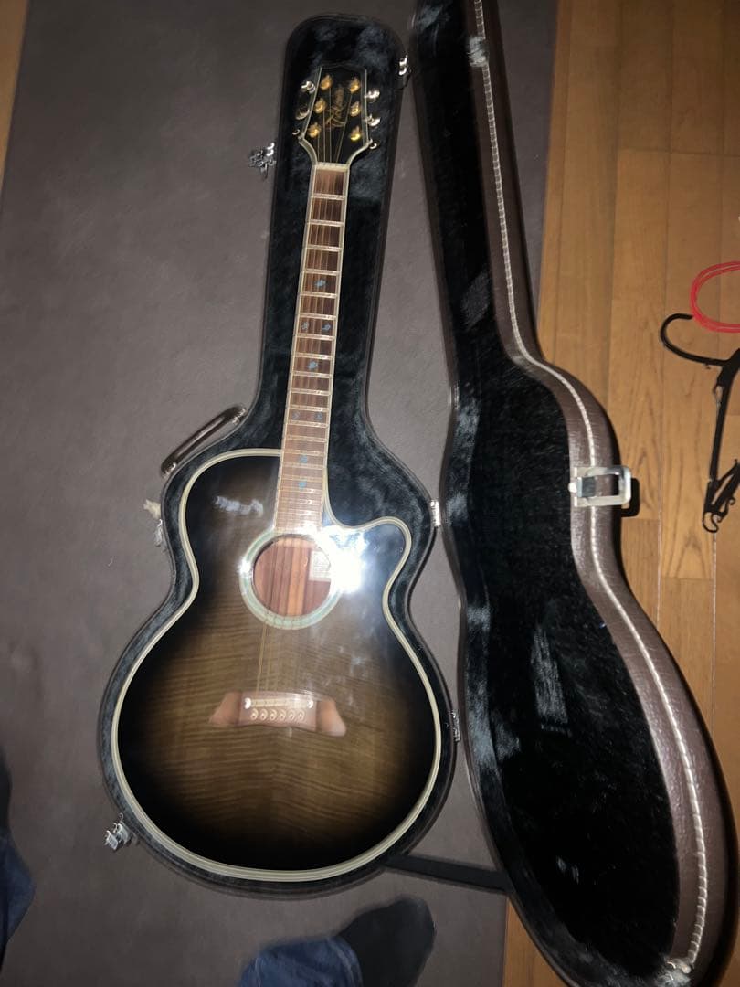 タカミネ アコギ PT108 ハードケースとストラップ付き