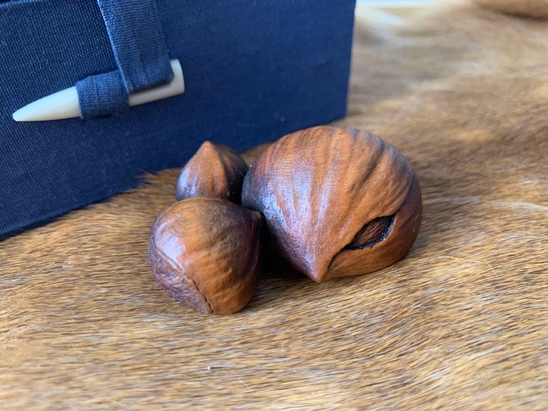 根付 栗 置物 亮長彫 極密細工彫刻 箱付 時代物 古美術品 東洋彫刻