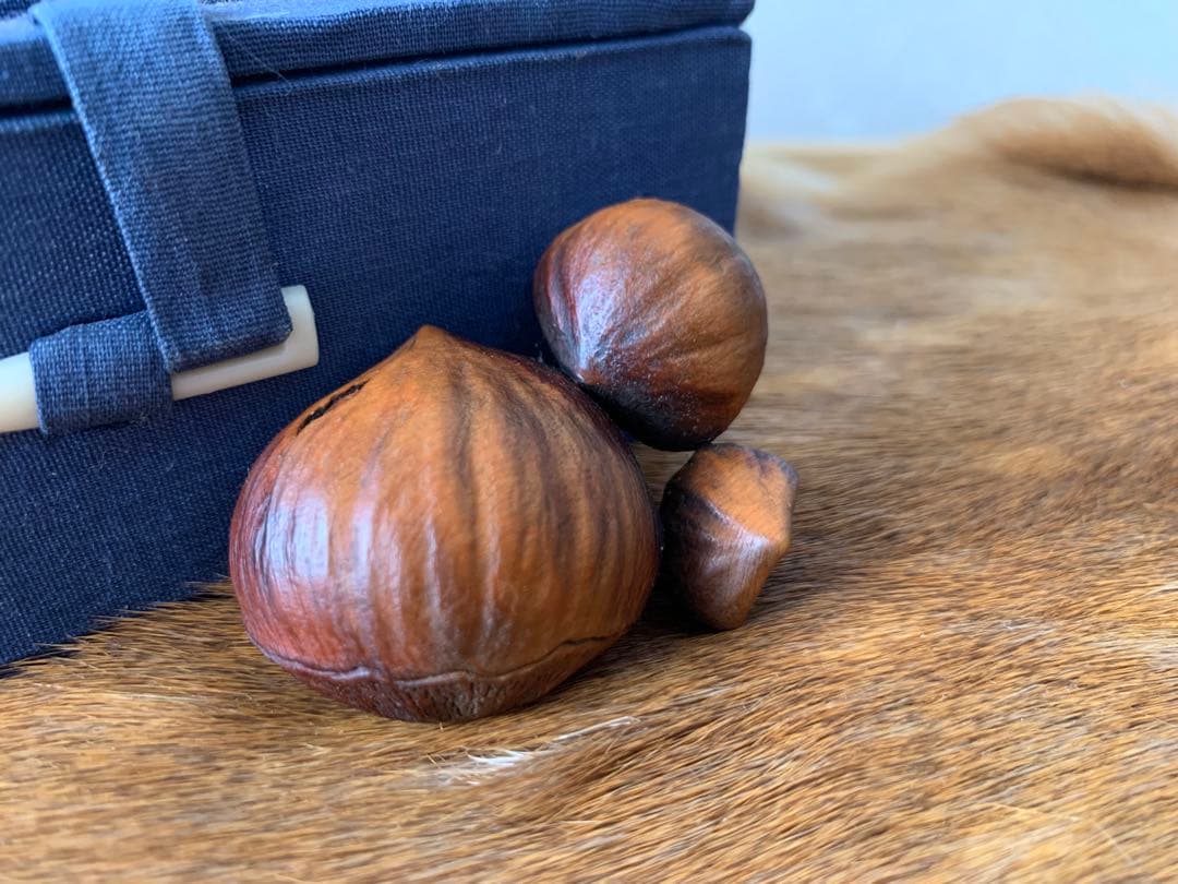 根付 栗 置物 亮長彫 極密細工彫刻 箱付 時代物 古美術品 東洋彫刻