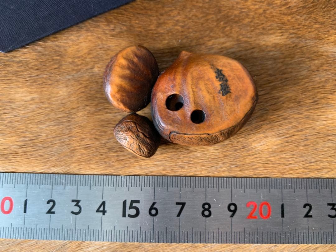 根付 栗 置物 亮長彫 極密細工彫刻 箱付 時代物 古美術品 東洋彫刻
