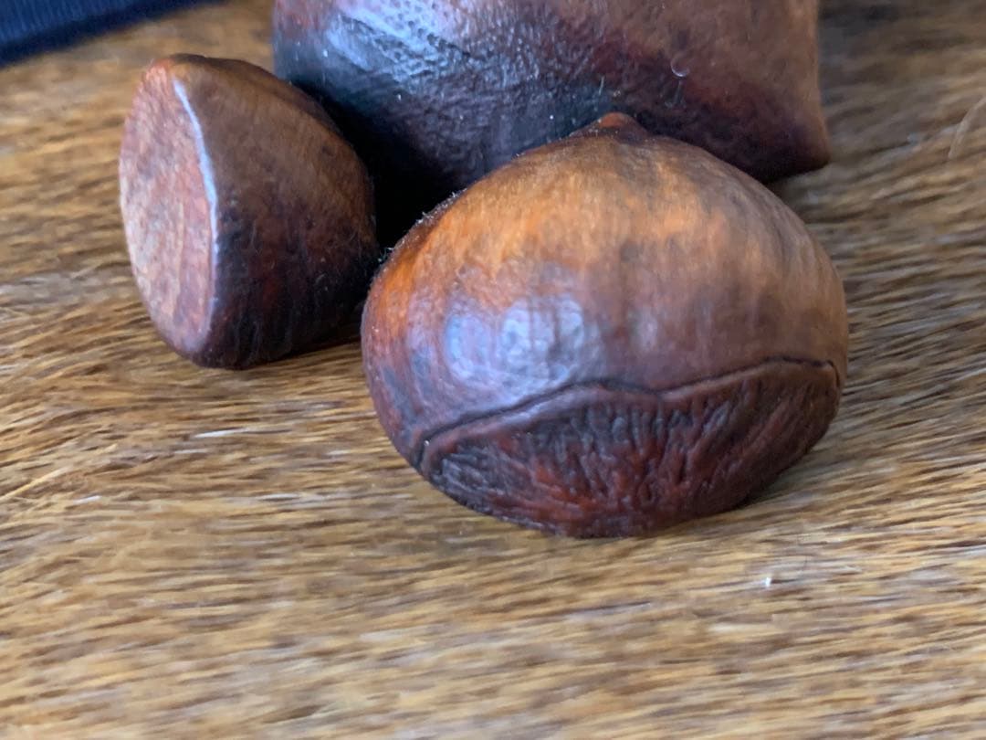 根付 栗 置物 亮長彫 極密細工彫刻 箱付 時代物 古美術品 東洋彫刻