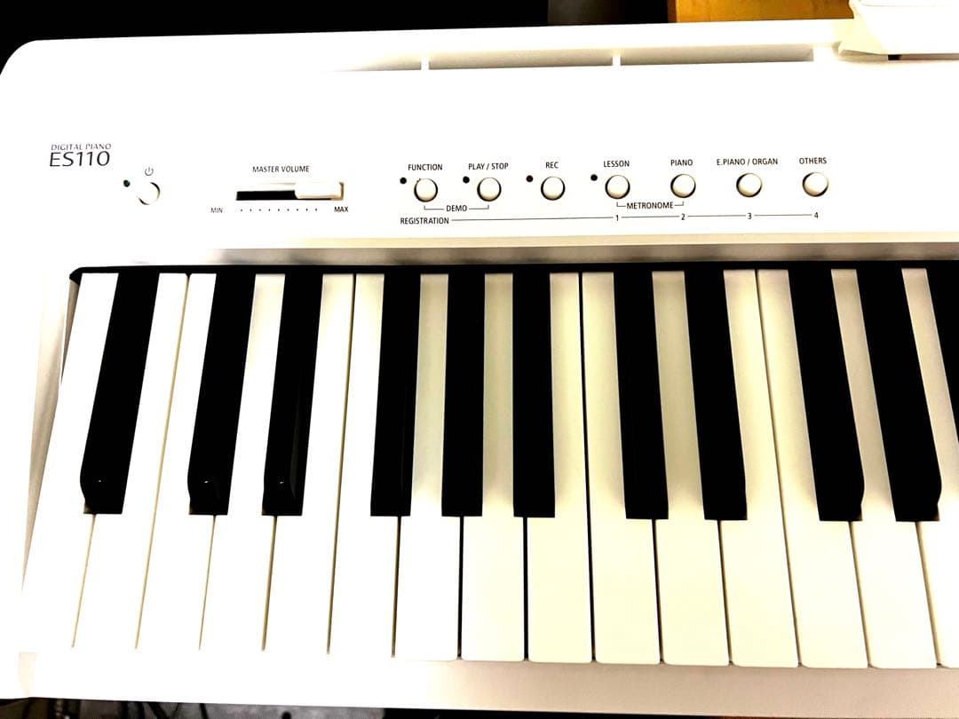 お値下げ！！KAWAI【カワイ】 電子ピアノ ES110 白
