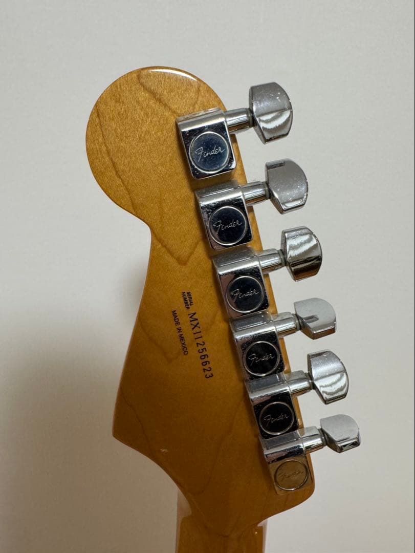 Fender Stratocaster ブラック
