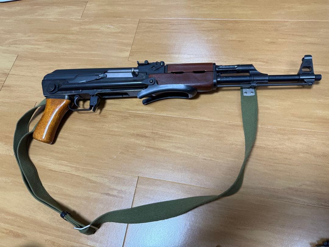 AKS47 次世代電動ガン マガジン3本セット スリング付き 東京マルイ