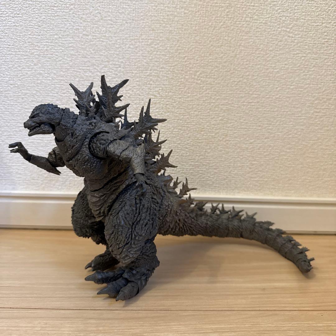 ゴジラ フィギュア ダークグレー