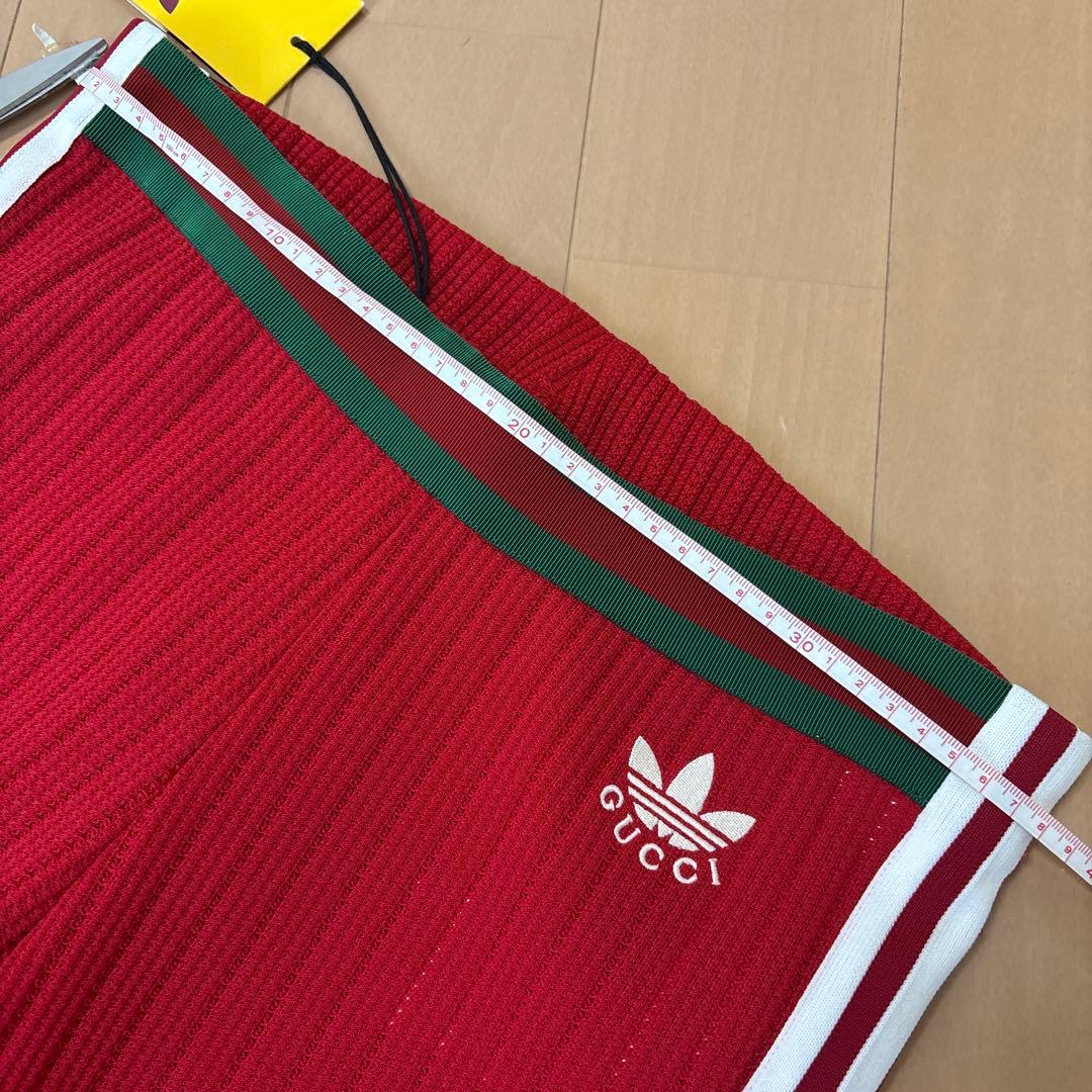 未使用【アディダス × グッチ 】ストライプ　パンツ 赤