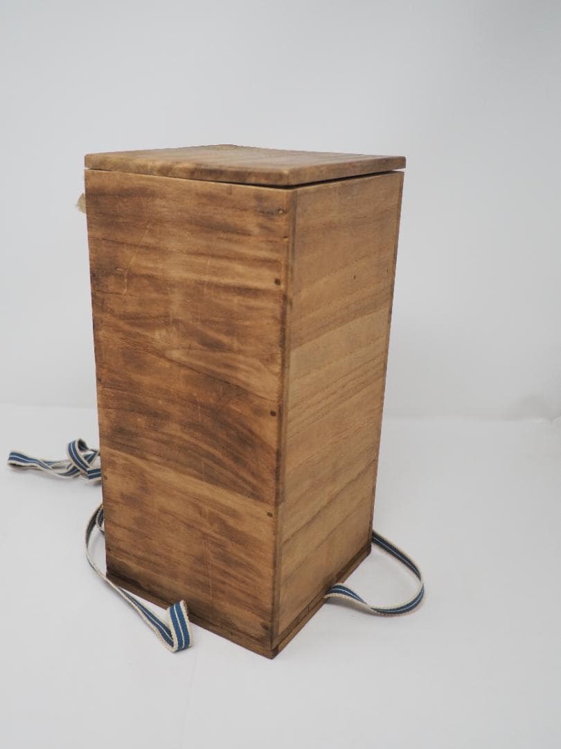 青花阿拉伯文番蓮紋尊　支那染付正徳年製　花瓶　大明正徳年製　中国　木箱入り