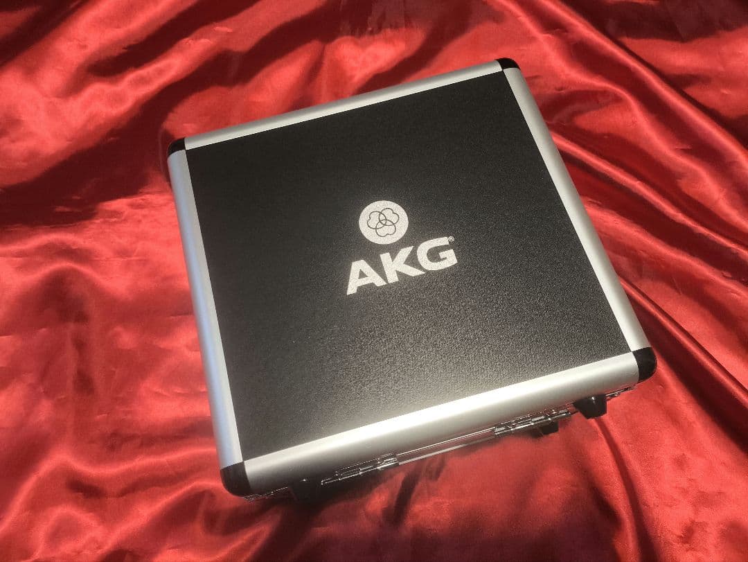 AKG P220 コンデンサーマイク 美品