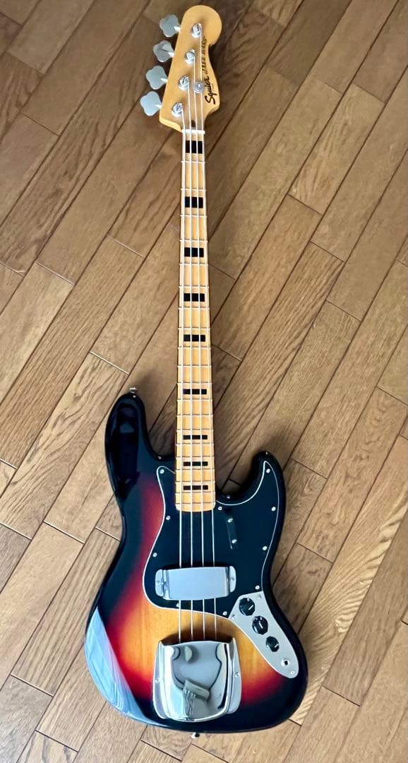 スクワイアー Squier ClassicVibe 70s Jazz Bass