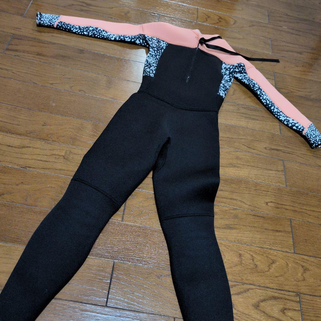 ROXY フルスーツ 150サイズ
