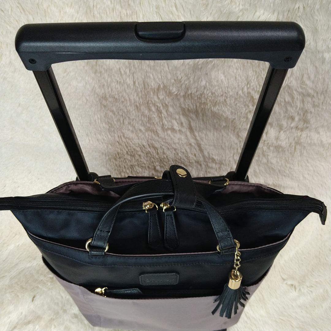 美品【スワニー】キャリーバッグ タイヤ４輪 レオパード